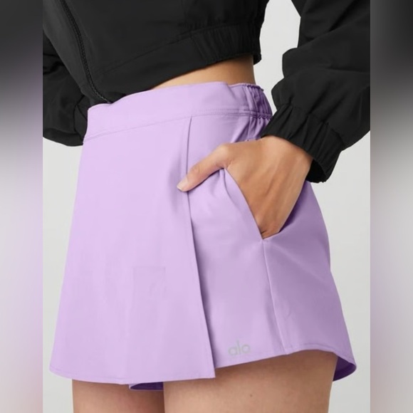 ALO Yoga Skort - Picture 1 of 6